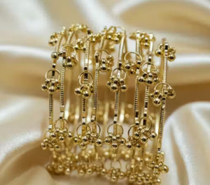 whatowear Metal, Alloy Gold-plated Bangle Set