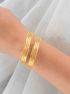 Zeraki Jewels Brass Gold-plated Bangle Set
