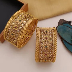 TKRB SALES Brass Agate Gold-plated Bangle Set