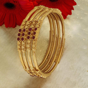 Jewels Kafe Brass Gold-plated Bangle Set