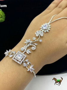 AKENTRPRISE Brass Silver Hand Thong