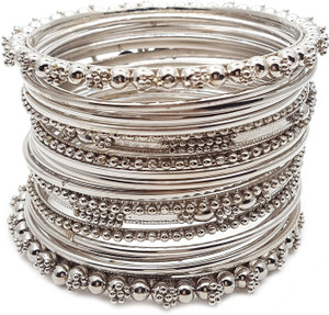 YouBella Alloy Bangle Set