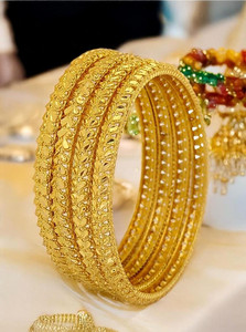 Jewels Kafe Brass Gold-plated Bangle Set