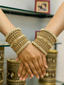 NURI Brass Crystal Gold-plated Bangle Set