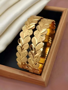Jewels Kafe Brass Gold-plated Bangle Set