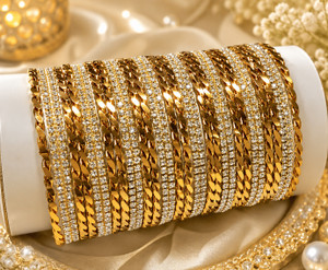 ArunaSuppliers Metal Bangle Set
