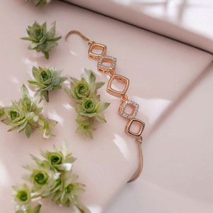 Nilu's Collection Alloy Gold-plated Bracelet