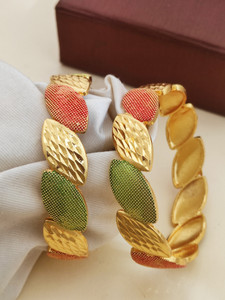 Kriva Trading Alloy Gold-plated Bangle