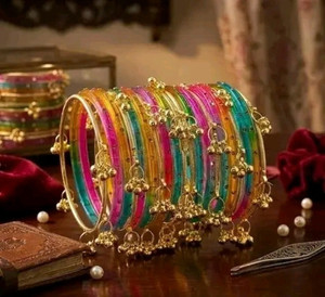 Mansa Glass Bangle Set