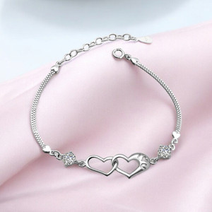 Nilu's Collection Metal Silver Bracelet