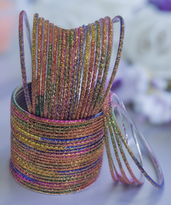 Innaka Metal Bangle Set