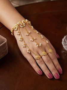 NUI Alloy Pearl Gold-plated Ring Bracelet