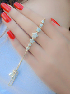 STYLISH FASHION HUB Alloy Diamond Gold-plated Bracelet