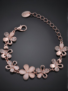 YouBella Alloy Gold-plated Charm Bracelet