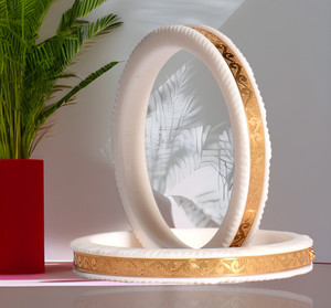 SUNISKA Plastic Gold-plated Shakha Pola