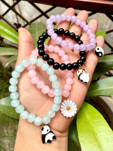 Ennygacessories Glass Beads Bracelet