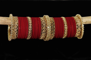 LAVAZZA Metal, Alloy Zircon Bangle Set