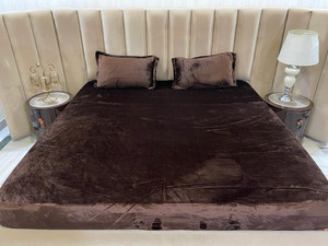 Nanki's Velvet Queen Fitted (Elastic) 290 TC Solid 1 Bedsheet with 2 Pillow Covers