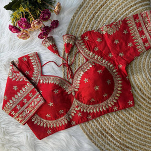 Blouseji Sweetheart Neck Women Blouse