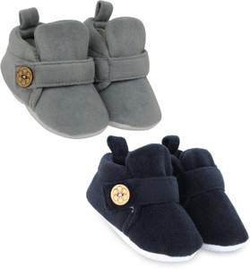 Neska Moda Set Of 2 Pair Baby Boys & Baby Girls 6 To 12 Months Velvet Velcro Booties