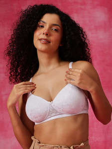 Clovia Lace Padded Non-Wired Bra Women T-Shirt Lightly Padded Bra