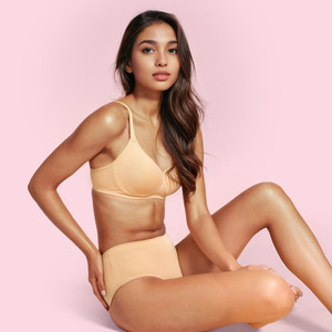 Enamor High Coverage, Wirefree A042 Side Support Shaper Fab-Cool Everyday Women T-Shirt Non Padded Bra