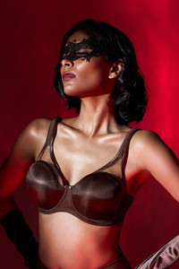 Maroon Women Minimizer Non Padded Bra