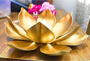 RATIHANDICRAFTS Golden Metal Big Table Lotus Flower T-light Cast Iron Table Diya