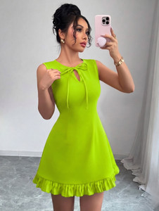 CAPROP Women Bodycon Green Above Knee/Mid Thigh Length Dress