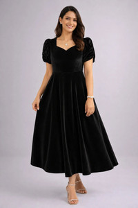 JUGNOO Women Gown Black Maxi/Full Length Dress