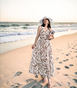 NTFASHIONHUB Women Maxi Beige, White Full Length Dress