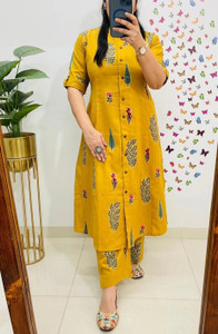 Pasovi Women Two Piece Dress Yellow Knee Length Dress