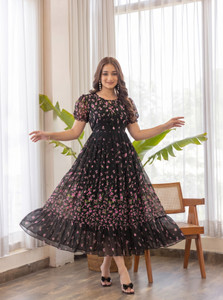 Bhadani Women Fit and Flare Black Maxi/Full Length Dress