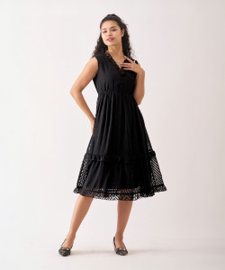 AASK Women Fit and Flare Black Midi/Calf Length Dress