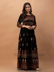 PURSHOTTAM WALA Women Fit and Flare Black Ankle Length Dress