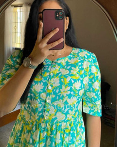 Diyansh Creations Women Fit and Flare Green Midi/Calf Length Dress