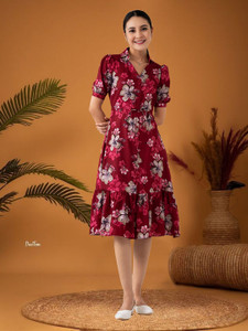 Deklook Women Fit and Flare Maroon Knee Length Dress