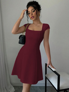 Leriya Fashion Women Bodycon Maroon Mini/Short Dress