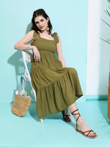 Tokyo Talkies Women Ribbed Green Midi/Calf Length Dress