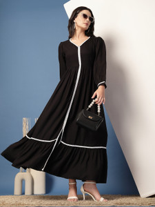 Daevish Women Fit and Flare Black Maxi/Full Length Dress