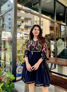 Toryan Women A-line Multicolor Knee Length Dress