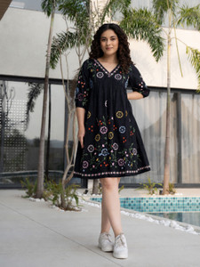 ZUMMER Women Empire Waist Black Above Knee/Mid Thigh Length Dress
