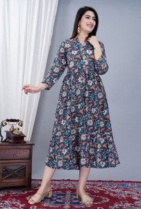Gudwear Women Printed Flared Kurta