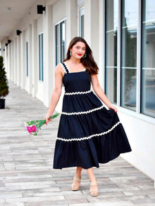 Deklook Women Fit and Flare Black Midi/Calf Length Dress