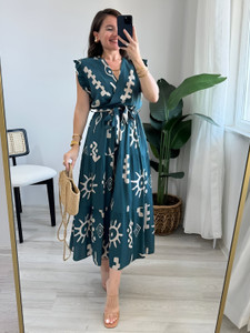 ZWERLON Women Fit and Flare Green Midi/Calf Length Dress