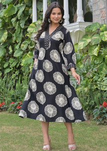 Chaukas Women A-line Black Below Knee Dress