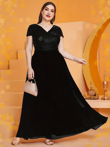 Thapnath Women Bodycon Black Maxi/Full Length Dress