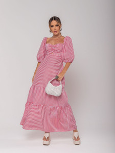 शीतल असोसिएट्स महिलाओँ  के लिए लाल ड्रेस