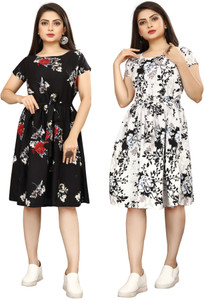 fashionwrld Women Fit and Flare Multicolor Knee Length Dress