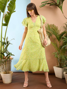 SASSAFRAS Women A-line Yellow Below Knee Dress